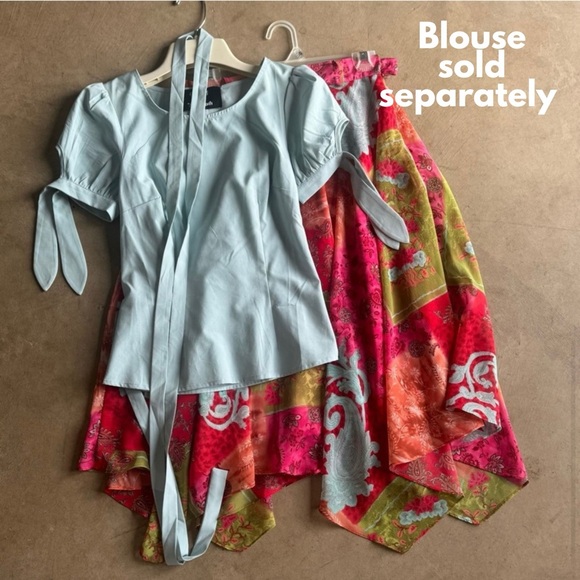 Vintage Jillian Tracy Asymmetrical Red floral Midi Skirt (4) with belt loops - Picture 7 of 7